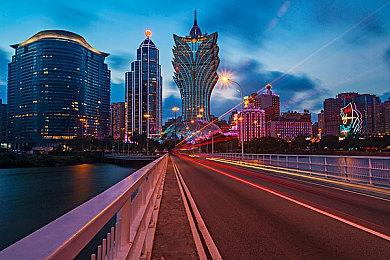 Steam喜加一  射击游戏《无人机:人类状态》免费领